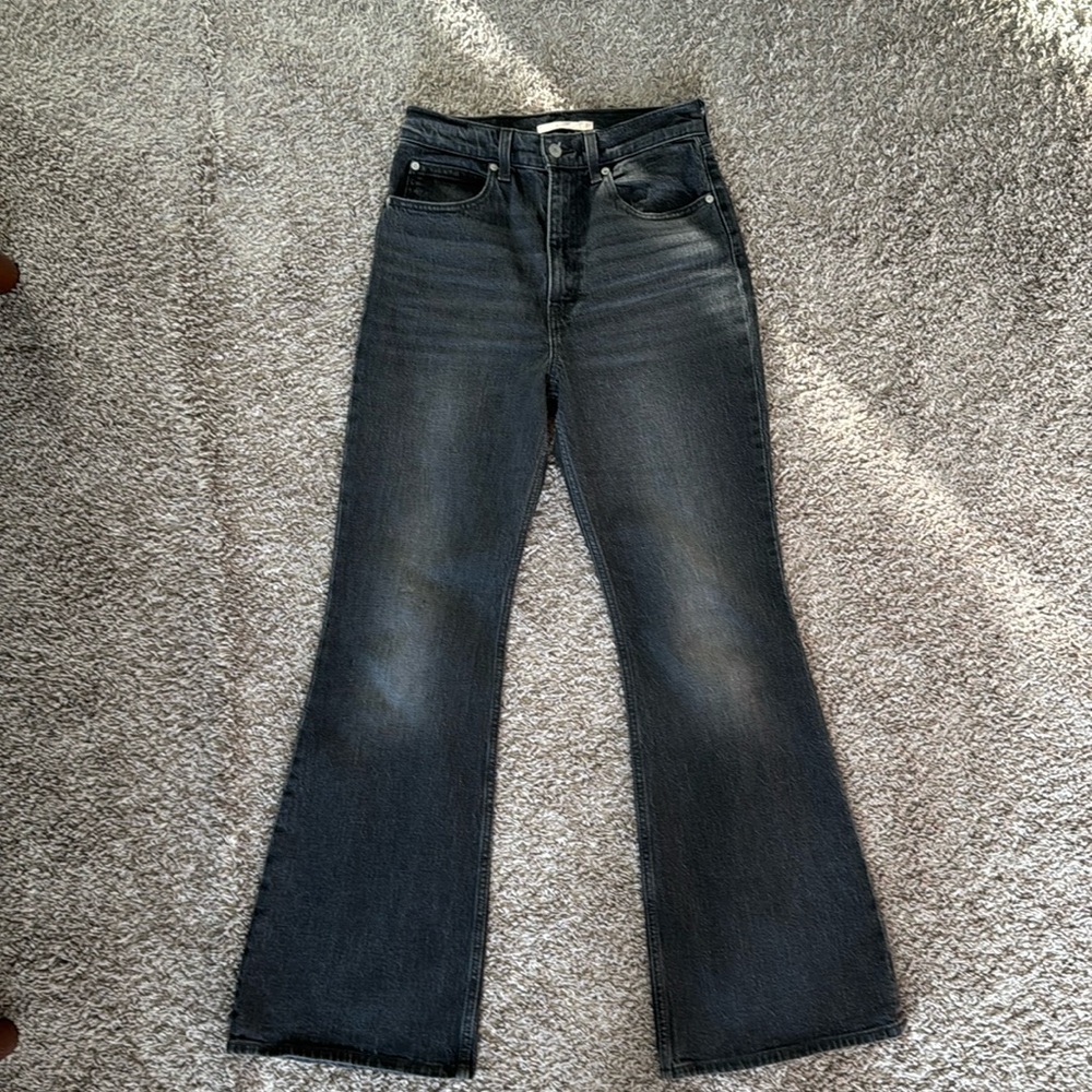 Levi 70s High Flare